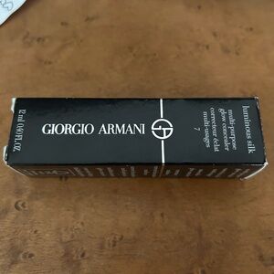 Giorgio Armani Luminous Silk Concealer